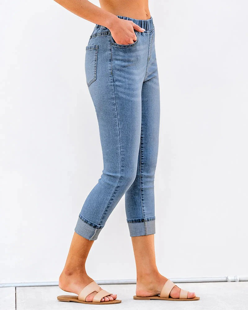 Dam Caprijeans med elastisk midja